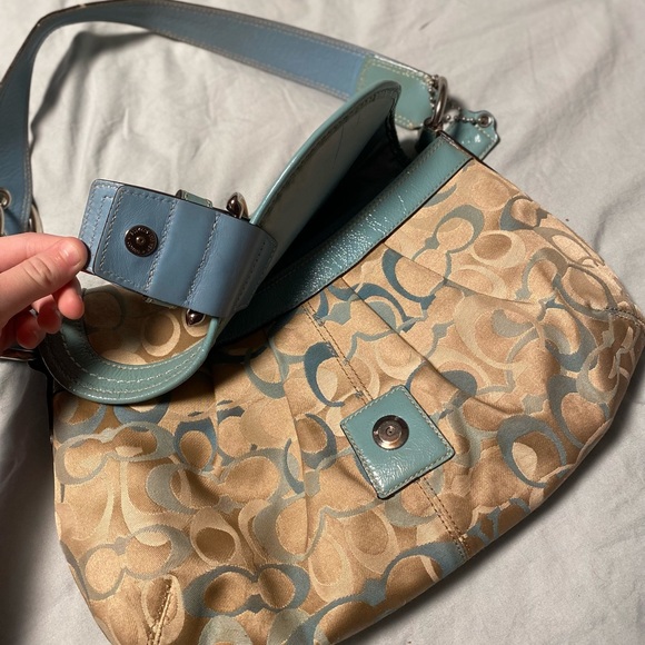 Blue / Green / Tan / Cream Coach Bag - Picture 11 of 11